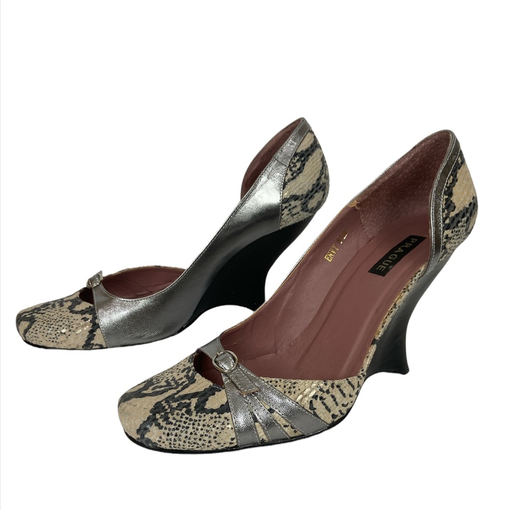 Prague ENVY Leather Snake Print and Metallic Silver D’Orsay Wedge Heels 8.5B